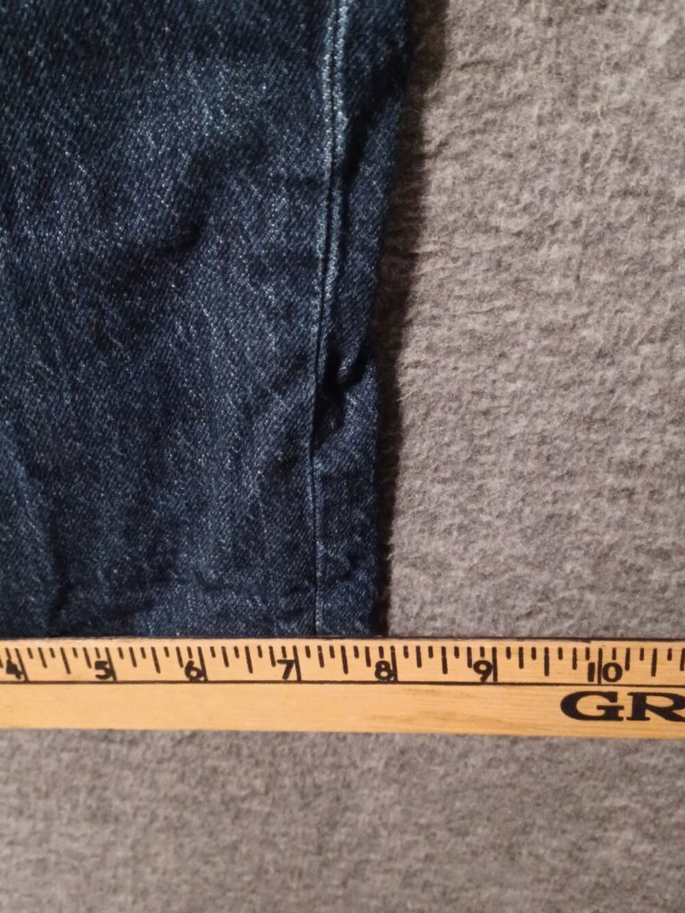 Old Navy Women's Size 18 Straight Legged High-Rise Medium Wash Jeans - Picture 9 of 9
